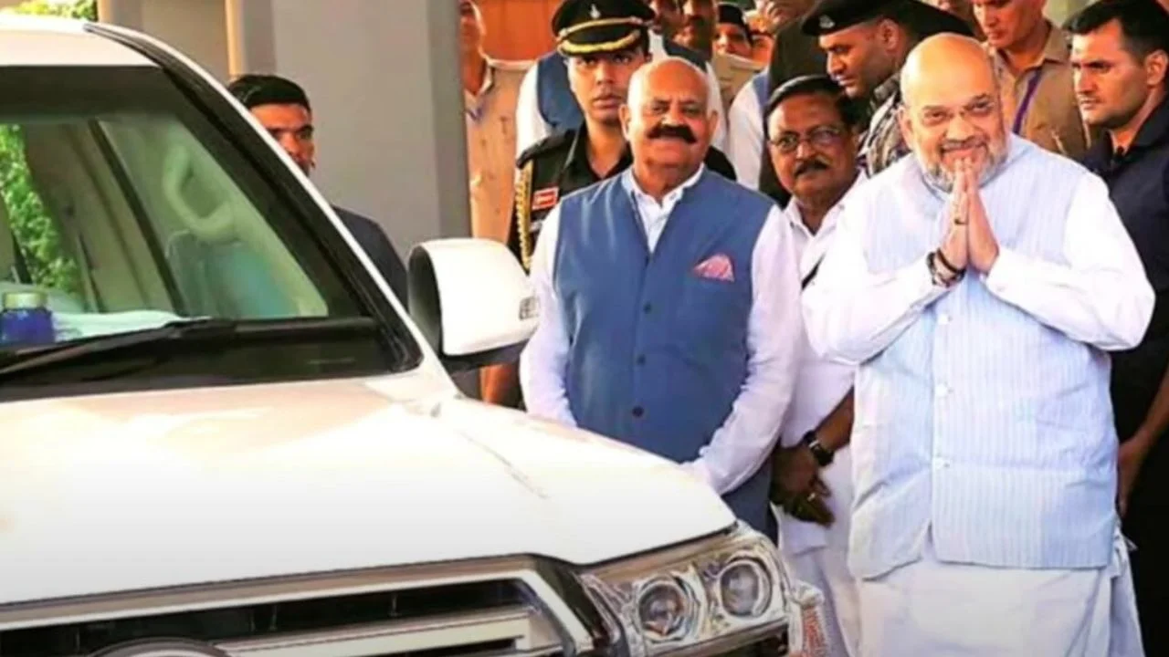 Indian Politician And Their Most Expensive Car